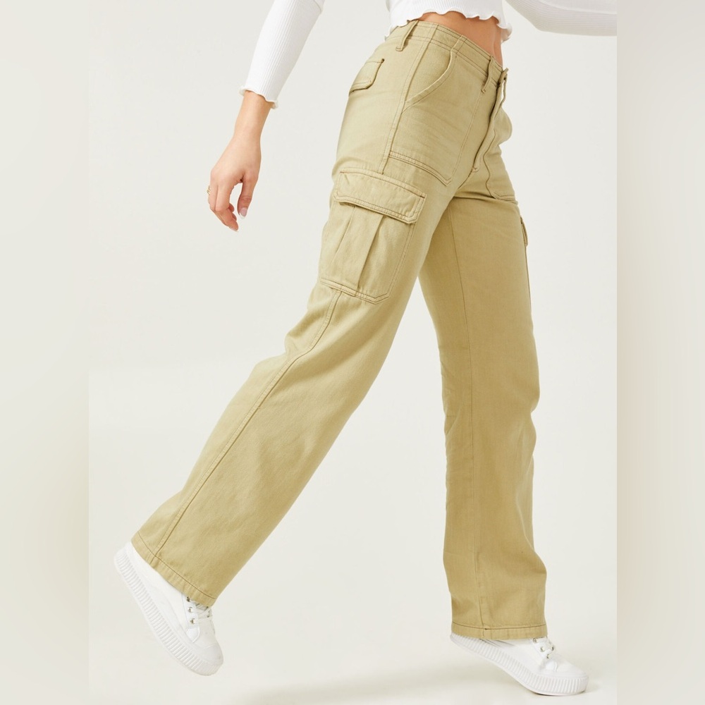 Women’s cargo pants